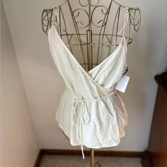 NWT Treasure & Bond Linen Blend Wrap Top White Size XS new with tags - Picture 11 of 11